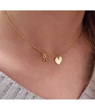 Foto de Gargantilla de plata baño de oro corazón